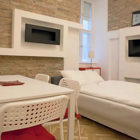 Apartment Downtown Parliament *